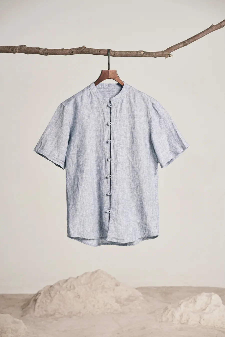 The Knot-Button Shirt in chambray stripe