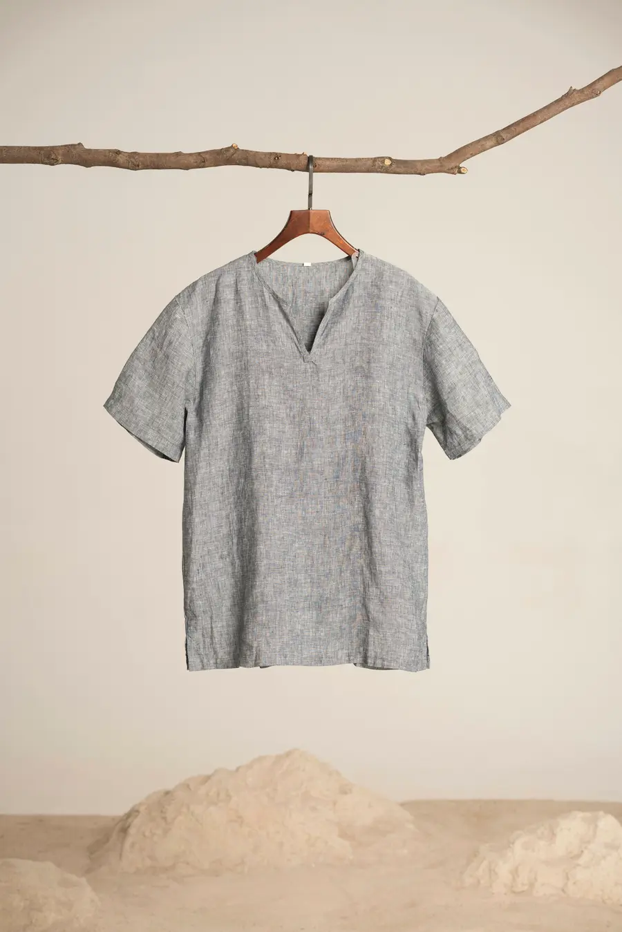 The Notch Tee in heather grey