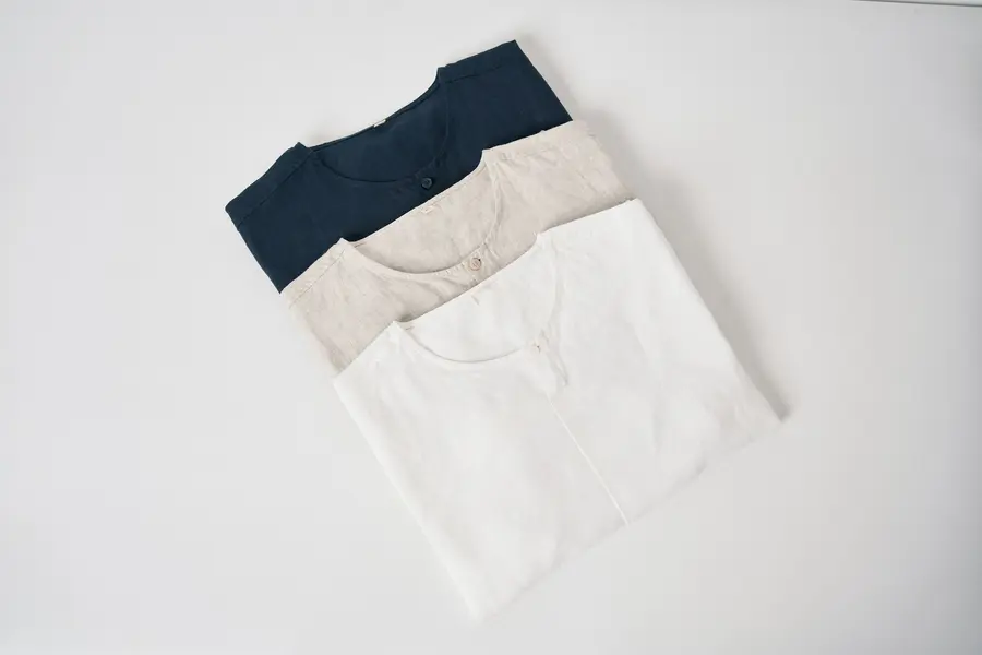 Linen Tee 3-Pack in navy, oat, white